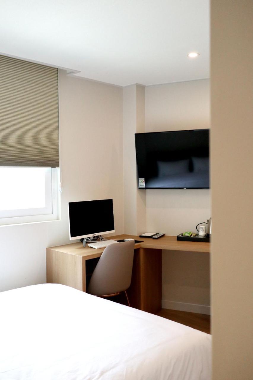 The Way Hotel Busan Esterno foto